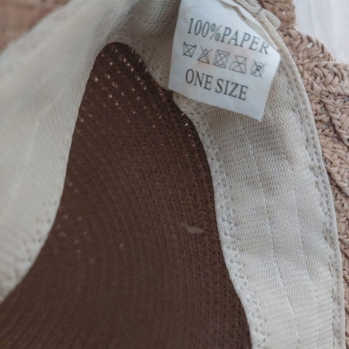 Women's Paper Straw Hat like new, one size, beige