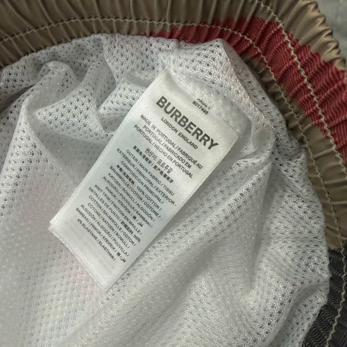 Burberry swimshorts new, beige multicolor