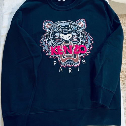 Kenzo sweatshirt like new, size M