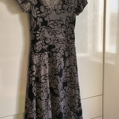 Mexx short-sleeve wrap dress black and grey floral tulle