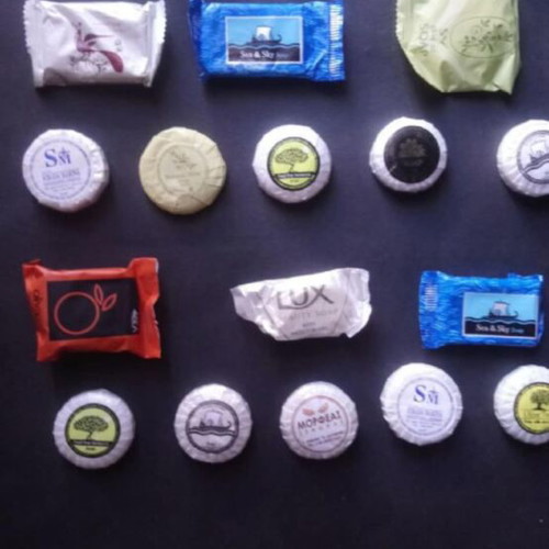 Small soaps like new, pack