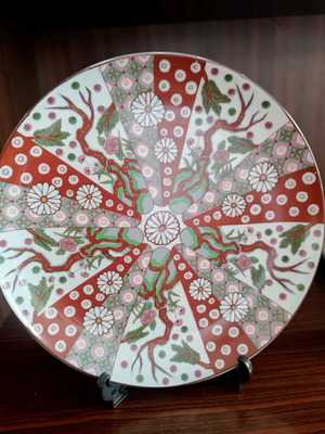 ADAMS England vintage decorative plate 24cm with floral red and green, like new