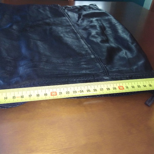 Leather napa skirt used, excellent condition, large