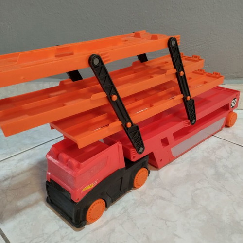 Hot Wheels Truck in Good Condition