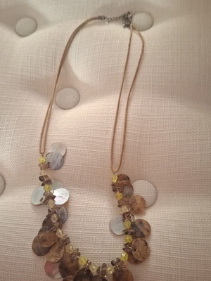 Summer necklace like new with petals and yellow cord