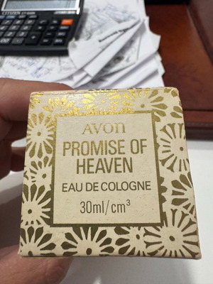 Vintage Avon Promise of Heaven perfume 30 ml like new