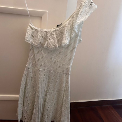 Zinas dress like new, turquoise lace, size S