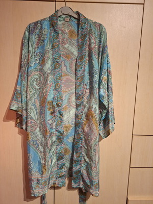 Airy kimono like new, multicolor