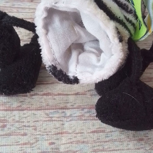 Moses finger puppet zebra plush toy like new