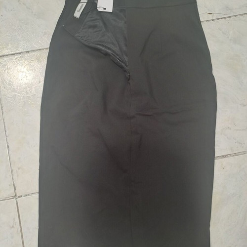 Toi&Moi midi skirt new, size M, black