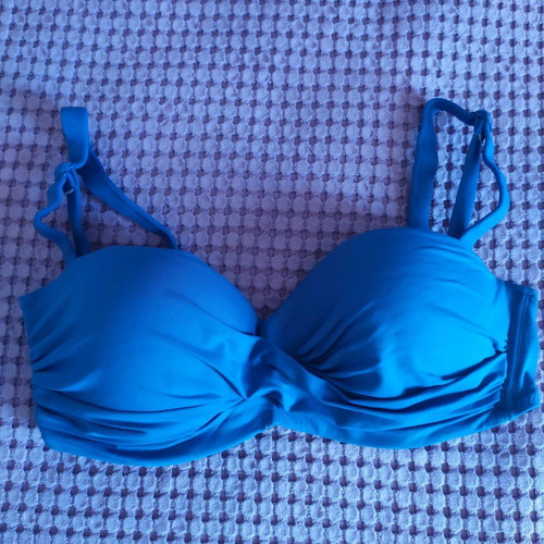 Miss Crool bikini top blue navy 80C like new, strapless