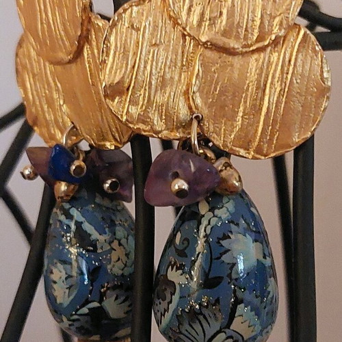 Vintage clips earrings like new, blue and gold