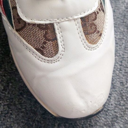Gucci women’s vintage sneakers white, like new, size 39