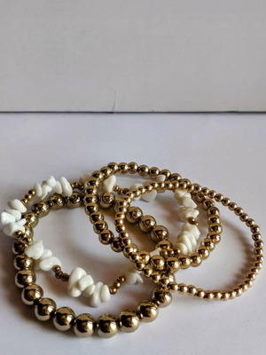Bracelets set of 4 summer boho style elastic bracelets like new