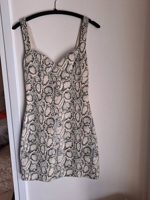 Zara mini animal print dress like new, black and beige