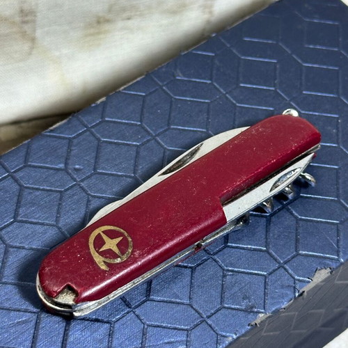 Vintage pocket multitool 6 in 1 with corkscrew and openers used