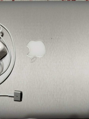 Apple MacBook Pro 2013 15.4” A1398 μεταχειρισμένο, ανακατασκευασμένο