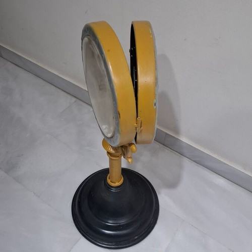 Double-Sided Station Table Clock like new, vintage style, 60 cm height