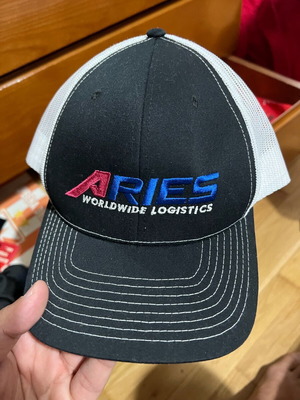 Hat new size M