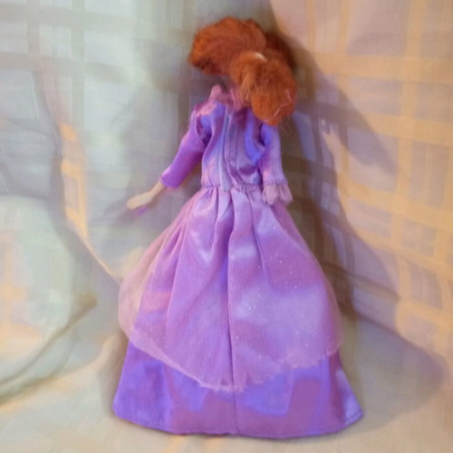 Disney Frozen Anna doll used