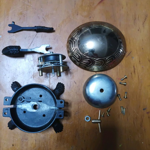 Bronze table bell like new with metallic sound