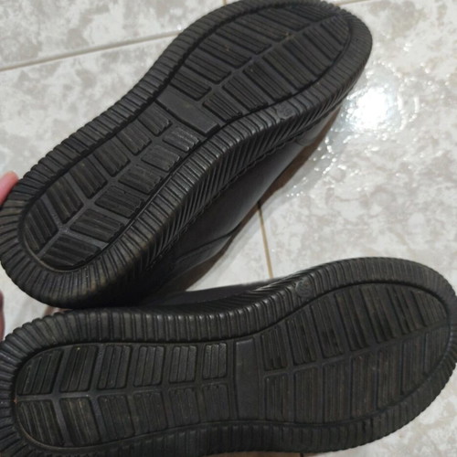 Anatomical shoes like new, grey No 39 with elastic laces