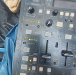 Behringer DDM4000 mixer used, functional