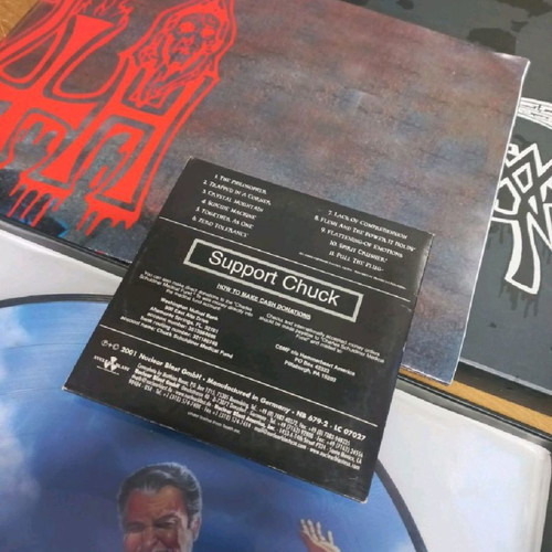 Death boxset used, 5 pic discs vinyl, poster and CD