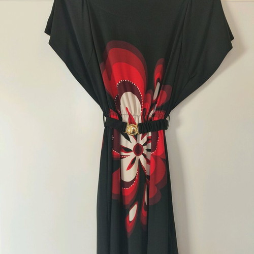 Black dress with red floral pattern like new, size S/M