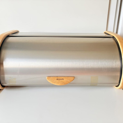 Brabantia bread box like new, dimensions 46x26 cm