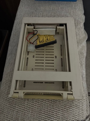 IDE HDD tray used with fan and lock button for retro PC