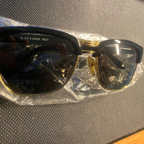 Saint Louis sunglasses new, Italian, black and gold