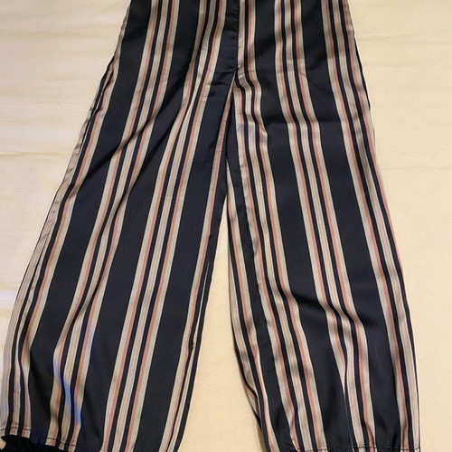 Zini pants used in excellent condition