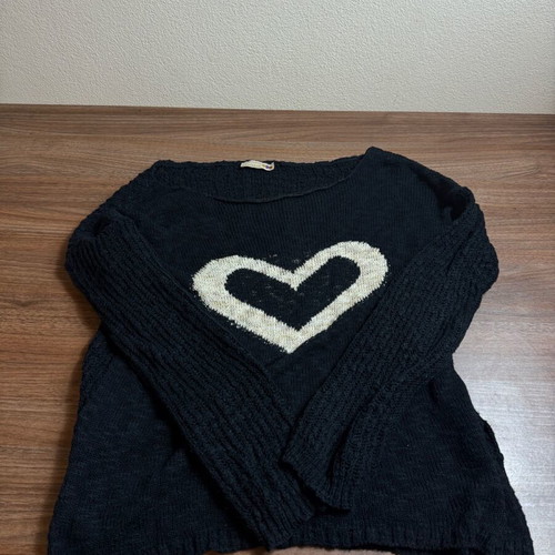 Knitted women's blouse XS like new