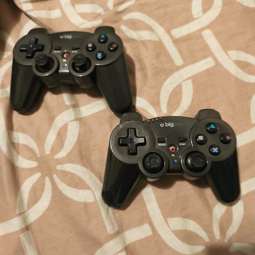 Bigben Interactive wireless controllers for PlayStation 3 used, set of 2