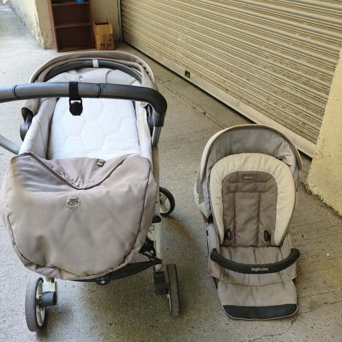 Inglesina Trilogy stroller used with footmuff and bag
