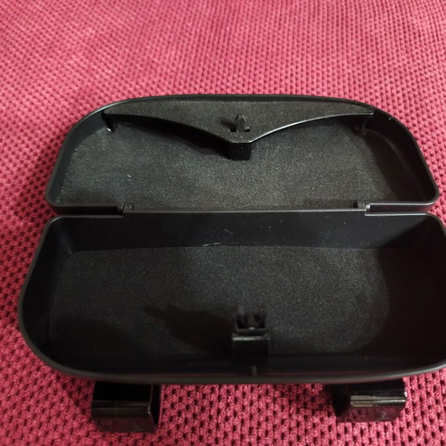 Car Sunglasses Case used for sun visor