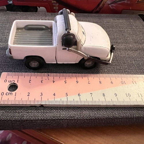 Disney Pixar Cars Brian Fee Clamp #1 Piston Cup Reporters Deluxe 2016 Mattel like new