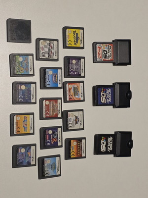 Nintendo DS πακέτο 15 παιχνίδια και 3 Action Replay μεταχειρισμένα