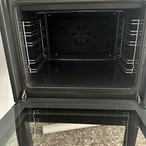 Pitsos kitchen stove like new