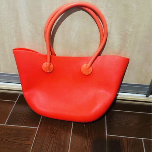 Silicone shoulder bag used, red with floral interior