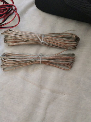 Speaker connection cables like new, set