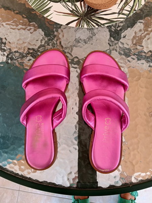 Just Greece Pink Flat Sandals Size 40 Like New