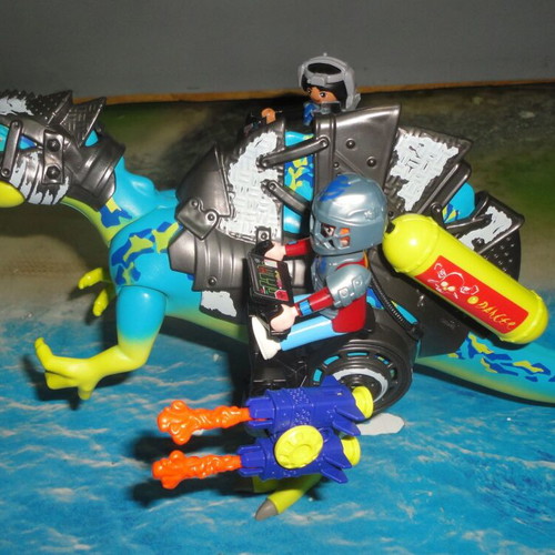 Playmobil Dino Rise Spinosaurus with Double Armor set 70625