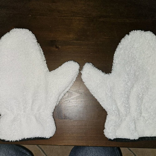 Terry gloves used, white