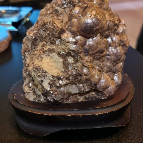 Mineral like new, 1.183 kg, with quartz and pyrite