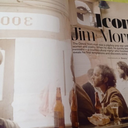 GQ magazines like new, pack of 2 British edition issues