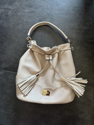 Handbag used, ideal for daily use