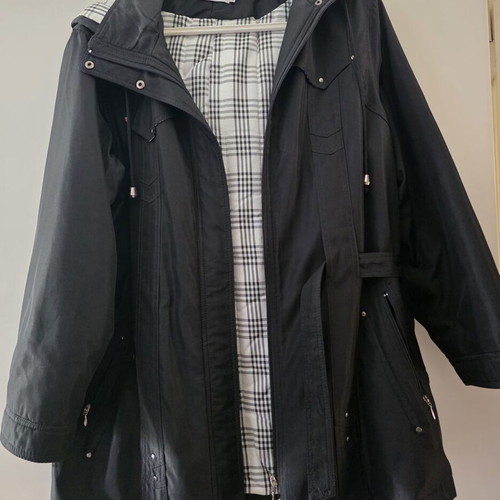 Women's black jacket halfcoat with hood and checkered lining like new, size M