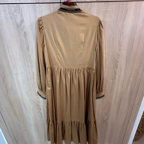 Nema dress used, size M, elegant, three-season